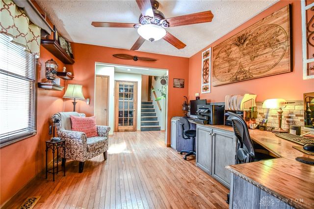 1591 Valley Heights Road, Xenia, OH 45385
