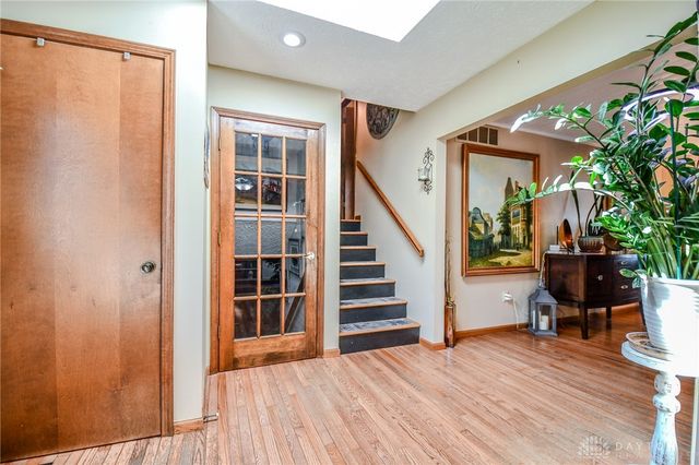 1591 Valley Heights Road, Xenia, OH 45385