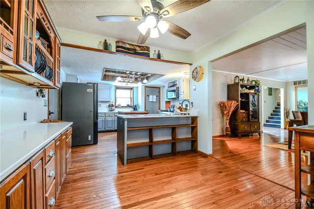 1591 Valley Heights Road, Xenia, OH 45385