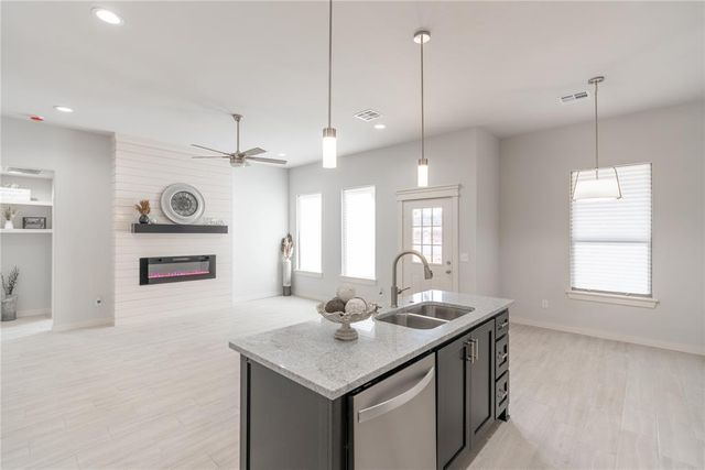 404 SW 40th Street, Oklahoma City, OK 73109