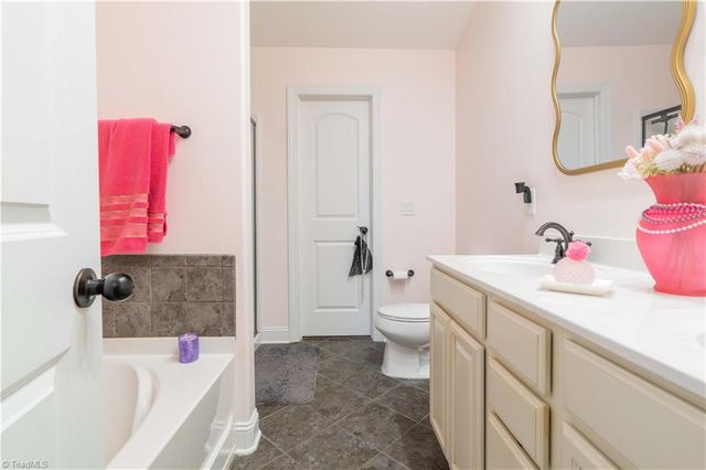 748 Carneros Circle, High Point, NC 27265