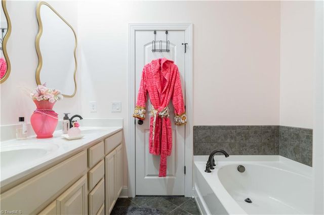 748 Carneros Circle, High Point, NC 27265