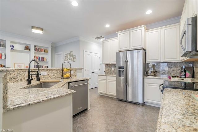 748 Carneros Circle, High Point, NC 27265