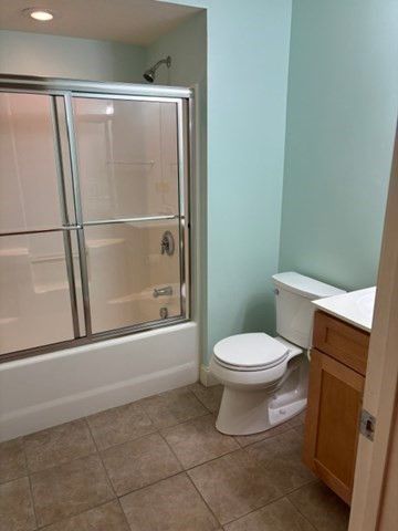 1818 Main St 111, Holden, MA 01522