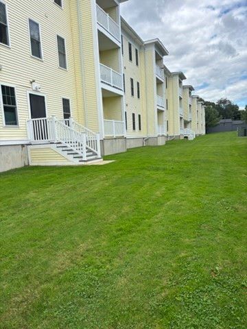 1818 Main St 111, Holden, MA 01522