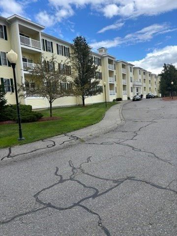 1818 Main St 111, Holden, MA 01522