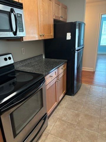 1818 Main St 111, Holden, MA 01522