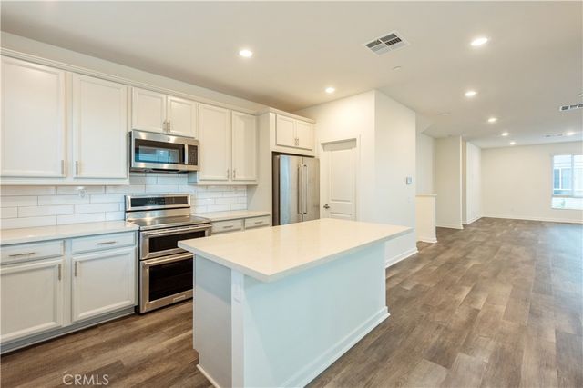 123 Citysquare, Irvine, CA 92614