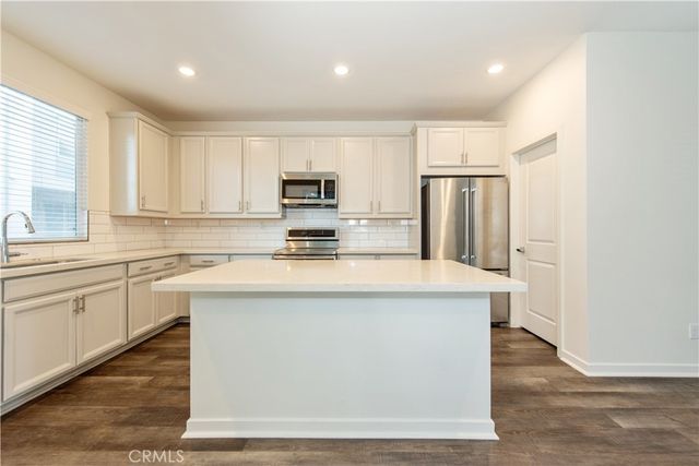123 Citysquare, Irvine, CA 92614