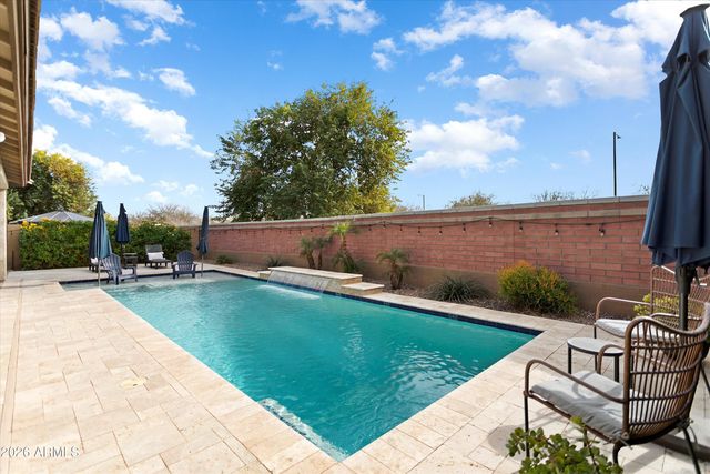 14885 W DREYFUS Street, Surprise, AZ 85379