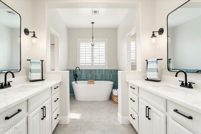 14885 W DREYFUS Street, Surprise, AZ 85379