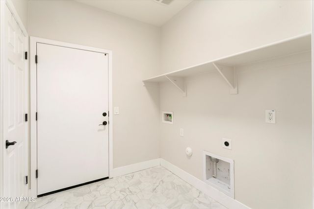 14885 W DREYFUS Street, Surprise, AZ 85379