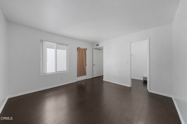 826 Cinnamon Lane, Duarte, CA 91010