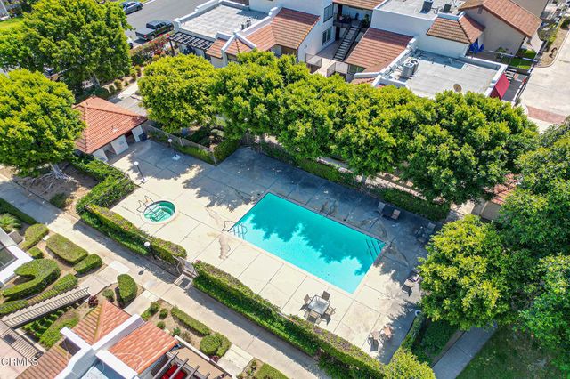 826 Cinnamon Lane, Duarte, CA 91010