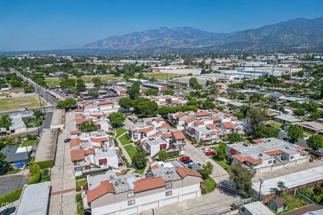 826 Cinnamon Lane, Duarte, CA 91010