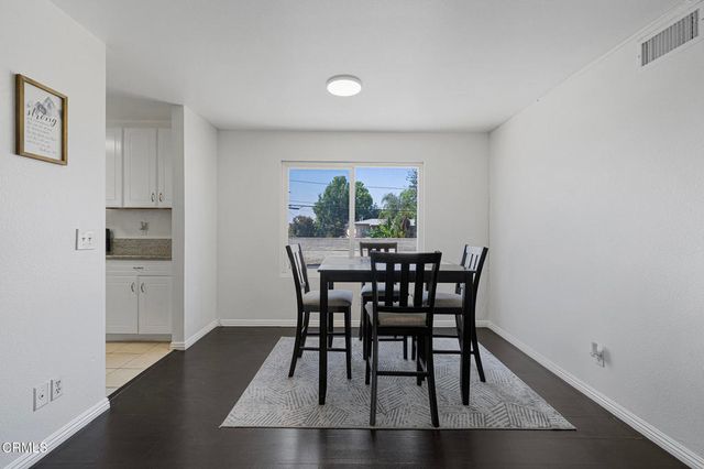826 Cinnamon Lane, Duarte, CA 91010