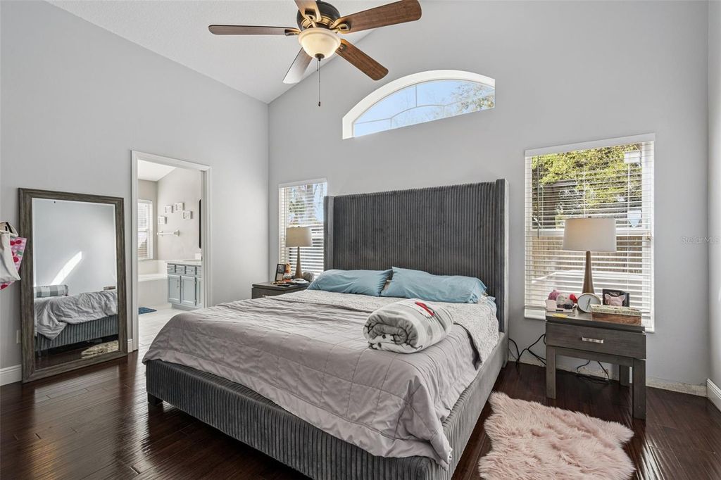 Image 13 of property listing at 8128 WOODSWORTH DRIVE, Orlando, FL 32817