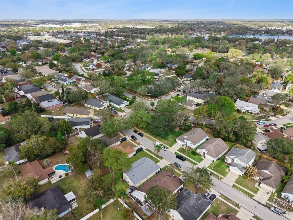 Image 36 of property listing at 8128 WOODSWORTH DRIVE, Orlando, FL 32817