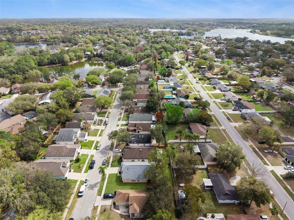 Image 38 of property listing at 8128 WOODSWORTH DRIVE, Orlando, FL 32817