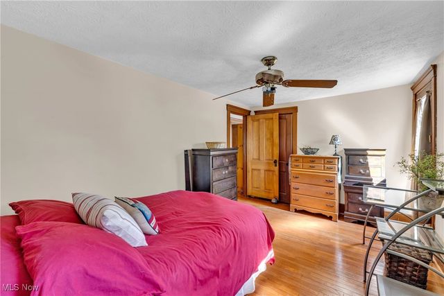 347 Kenyon Avenue, Elyria, OH 44035