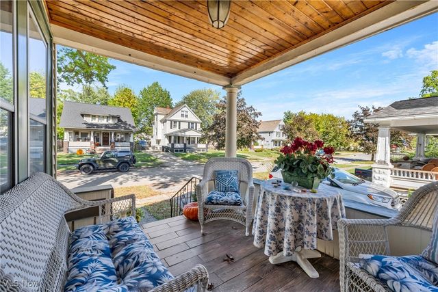 347 Kenyon Avenue, Elyria, OH 44035