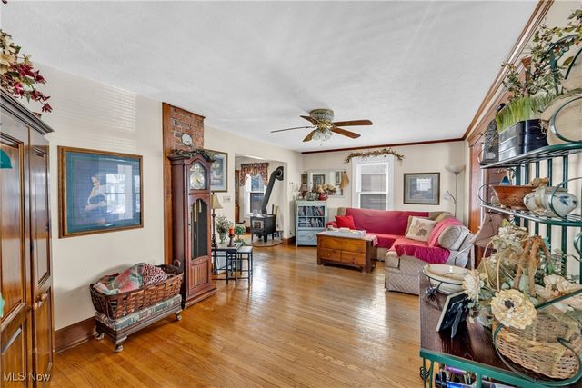 347 Kenyon Avenue, Elyria, OH 44035