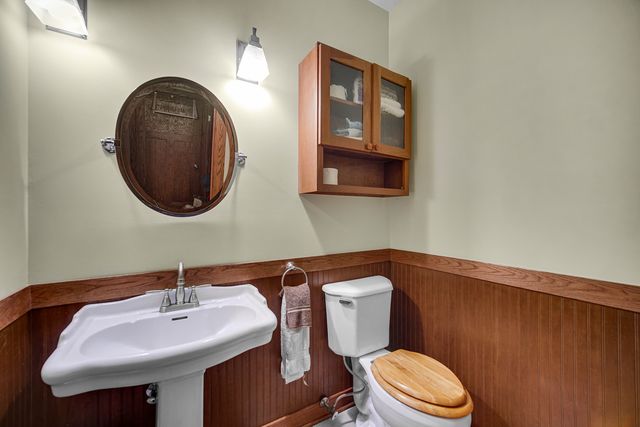 2161 Burnham Court, Algonquin, IL 60102