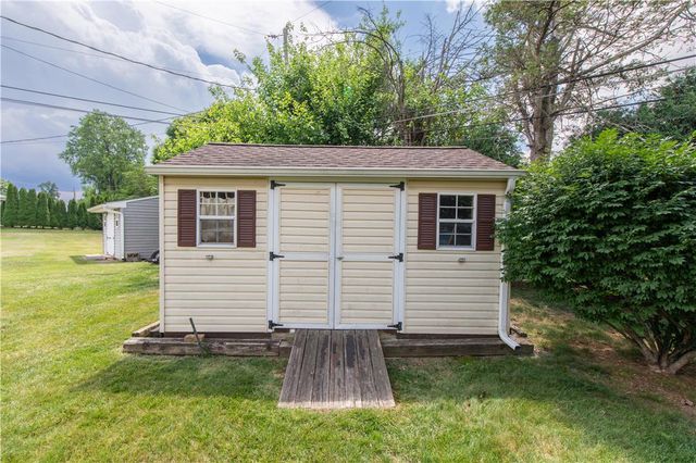 112 Charles Drive, Allentown City, PA 18104