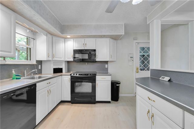 112 Charles Drive, Allentown City, PA 18104