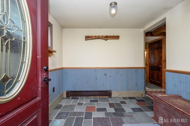 1097 State Route 173, Bethlehem, NJ 08802