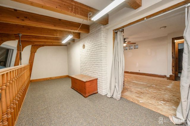 1097 State Route 173, Bethlehem, NJ 08802