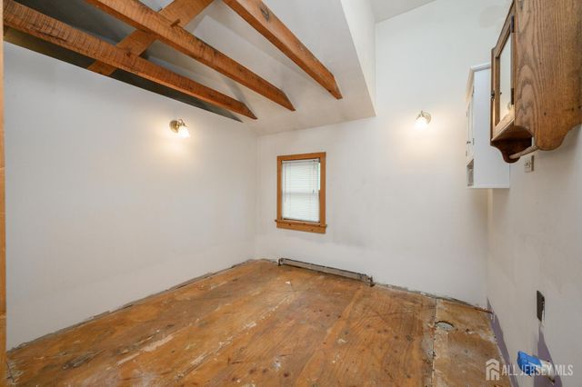 1097 State Route 173, Bethlehem, NJ 08802