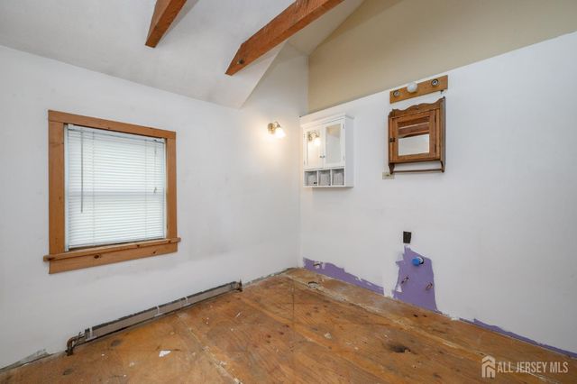 1097 State Route 173, Bethlehem, NJ 08802