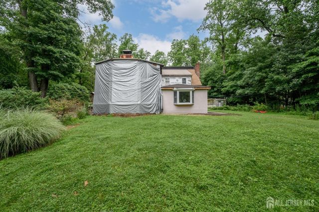 1097 State Route 173, Bethlehem, NJ 08802