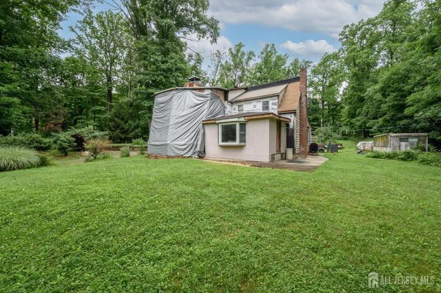 1097 State Route 173, Bethlehem, NJ 08802