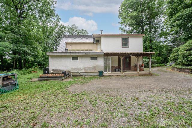 1097 State Route 173, Bethlehem, NJ 08802