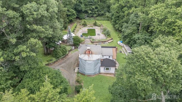 1097 State Route 173, Bethlehem, NJ 08802