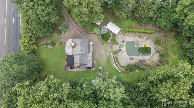 1097 State Route 173, Bethlehem, NJ 08802