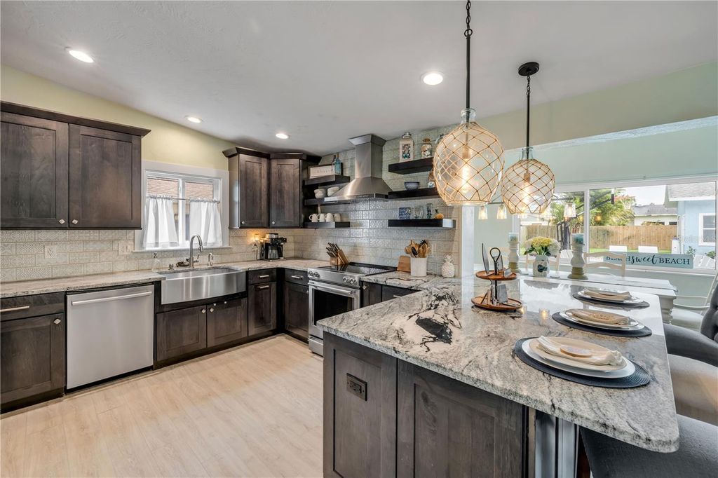 Image 16 of property listing at 90 CUNNINGHAM DRIVE, New Smyrna Beach, FL 32168