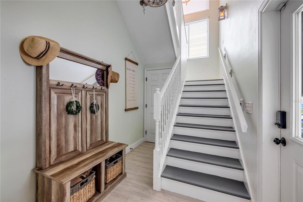 Image 26 of property listing at 90 CUNNINGHAM DRIVE, New Smyrna Beach, FL 32168