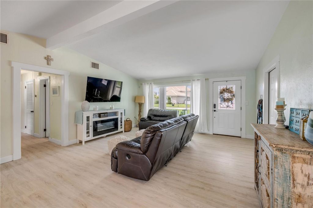 Image 29 of property listing at 90 CUNNINGHAM DRIVE, New Smyrna Beach, FL 32168