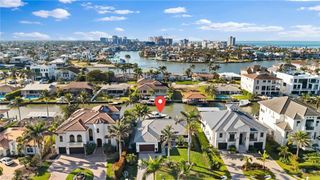 266 Egret AVE, Naples, FL 34108