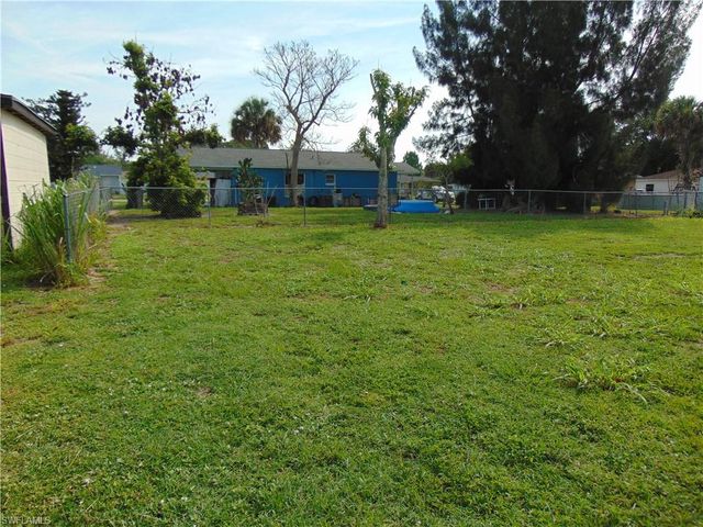 117 Stetson ST, Lehigh Acres, FL 33936