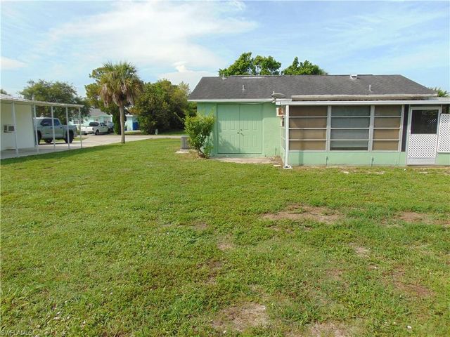 117 Stetson ST, Lehigh Acres, FL 33936