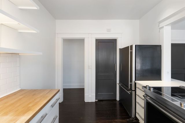 943 Russell St Apt D, Nashville, TN 37206