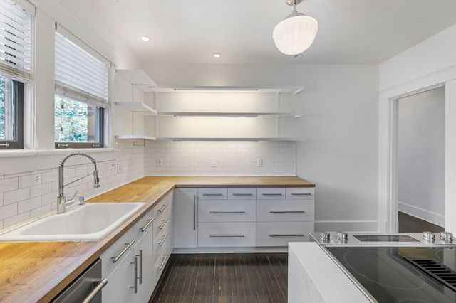 943 Russell St Apt D, Nashville, TN 37206