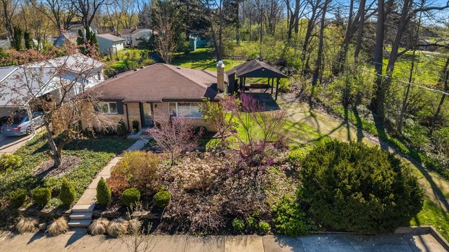 385 Hazelwood Avenue, Ann Arbor, MI 48103