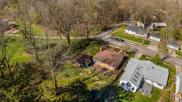385 Hazelwood Avenue, Ann Arbor, MI 48103