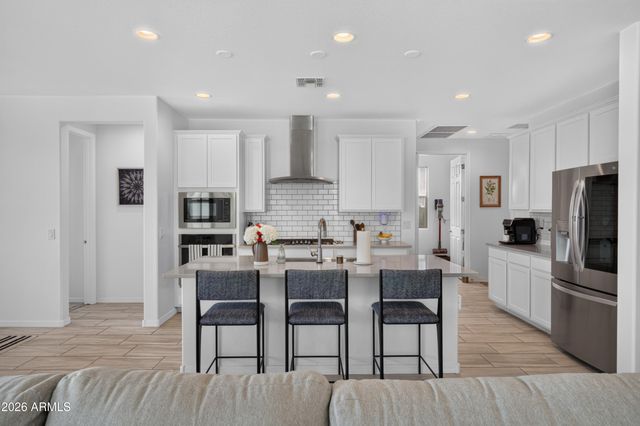 9606 E SPIRAL Avenue, Mesa, AZ 85212