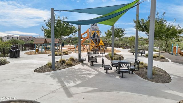 9606 E SPIRAL Avenue, Mesa, AZ 85212